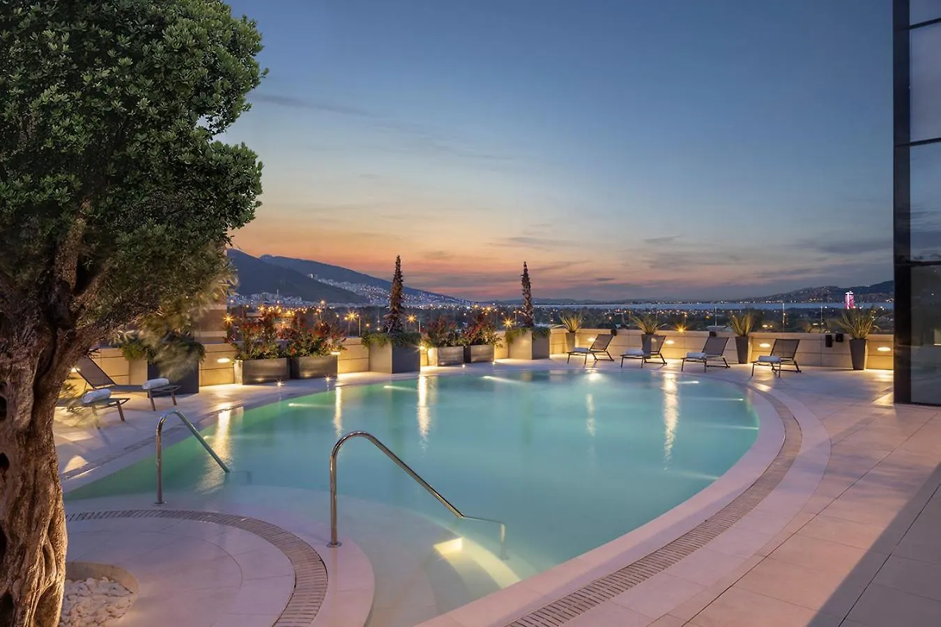 Hyatt Regency Izmir IstinyePark Otel