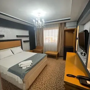 ünaten Hotel