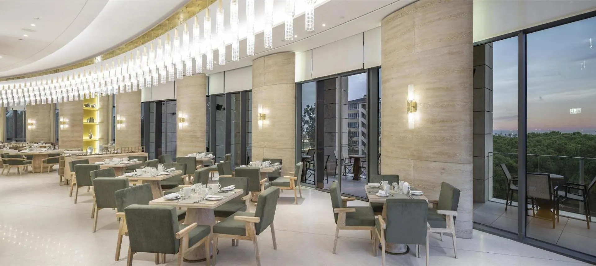 Hyatt Regency Izmir Istinyepark Hotel 5*,